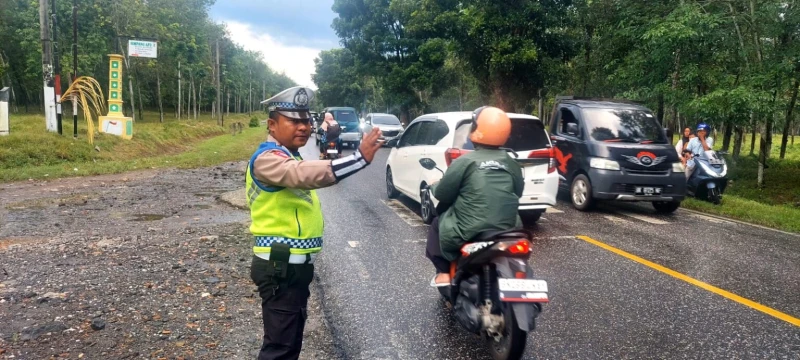 Tindakan Polres Simalungun Atasi Balap Liar di Jalan lintas  Siantar-Medan - DigitalMediaPublic